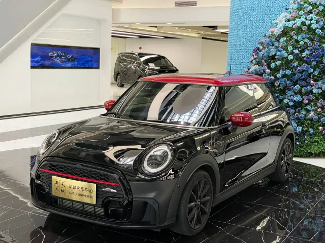 Фотография автомобиля — MINI Hatch