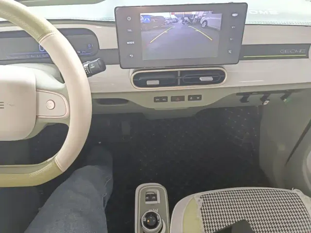 Geely Panda — Фото автомобиля 13