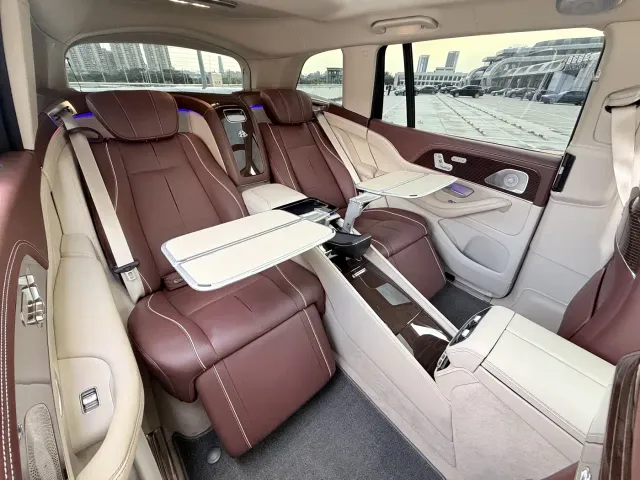 Mercedes-Benz GLS-Class — Фото автомобиля 9