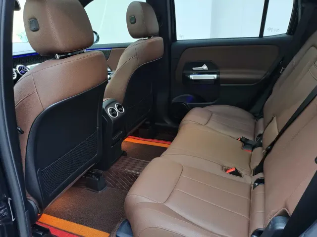 Mercedes-Benz GLB-Class — Фото автомобиля 8