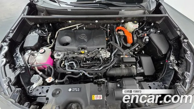 Toyota RAV4 5th Gen — Фото автомобиля 9