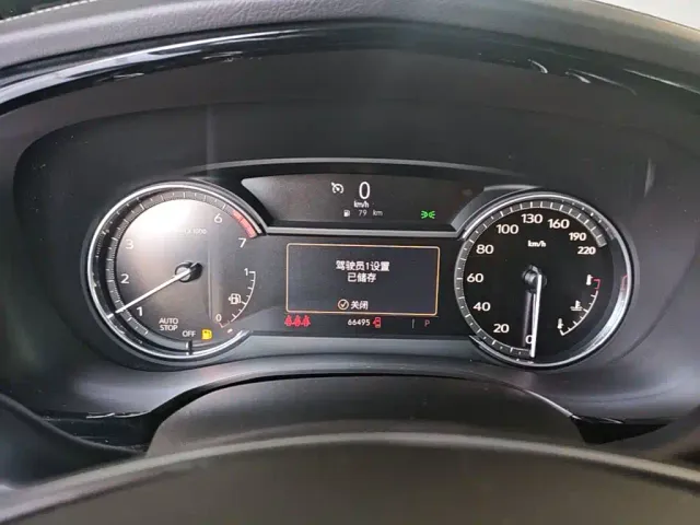 Cadillac XT5 — Фото автомобиля 11