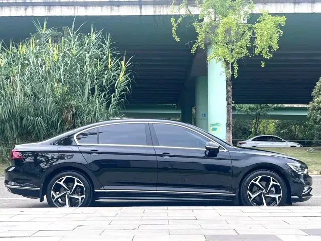 Volkswagen Magotan — Фото автомобиля 3