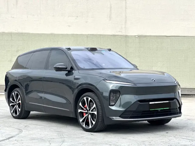Nio ES8 — Фото автомобиля 2
