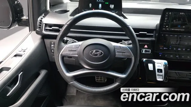 Hyundai Staria Staria 4WD Lounge 9 мест — Фото автомобиля 14