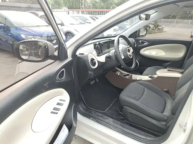 Wuling Bingo — Фото автомобиля 15