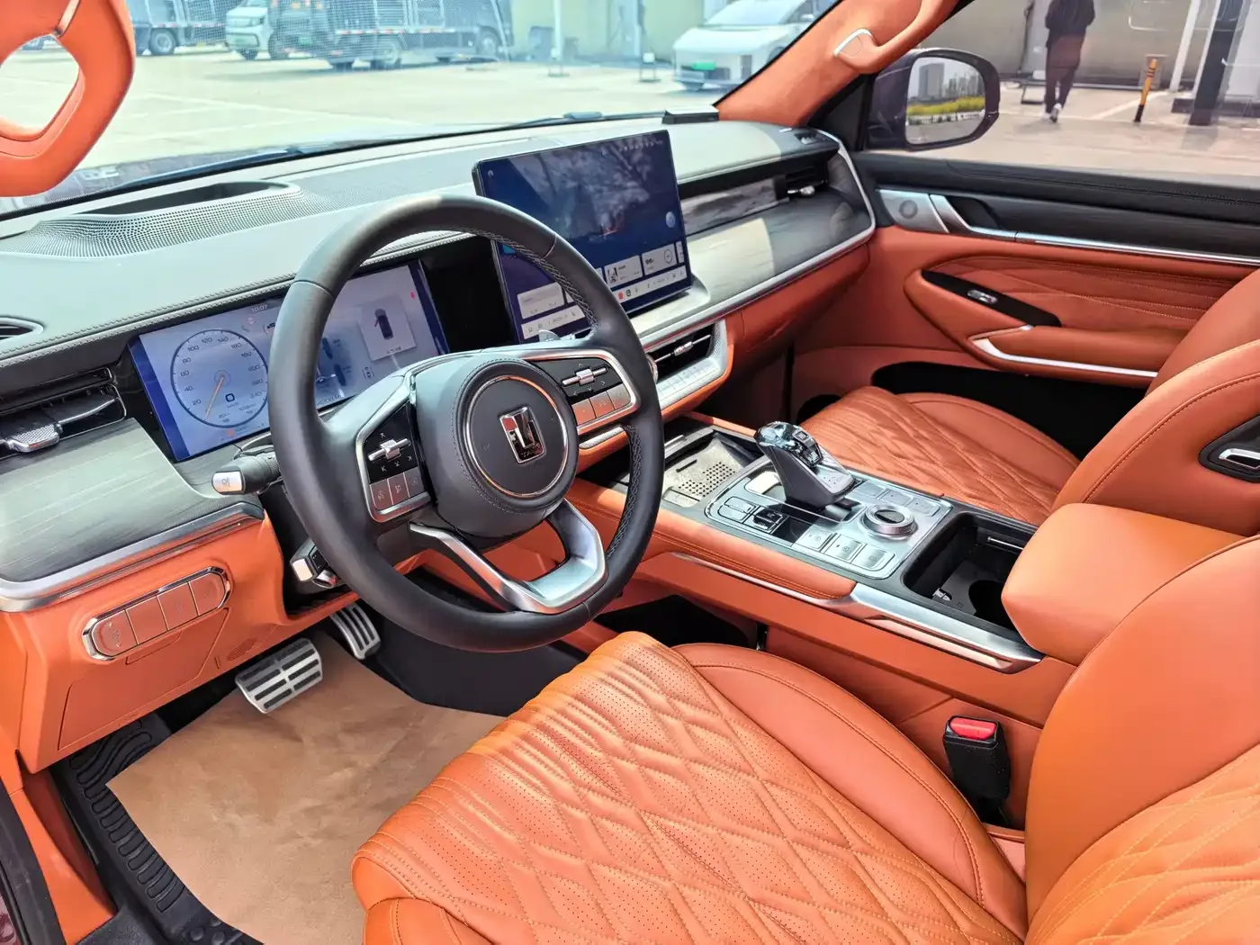 Tank Tank 500 2022 3.0T Premium Custom Edition 5-Seater — Фото автомобиля 13