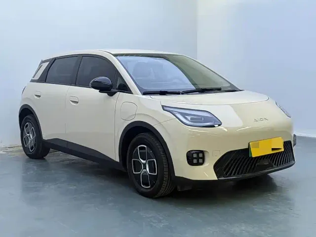 GAC Aion UT — Фото автомобиля 3