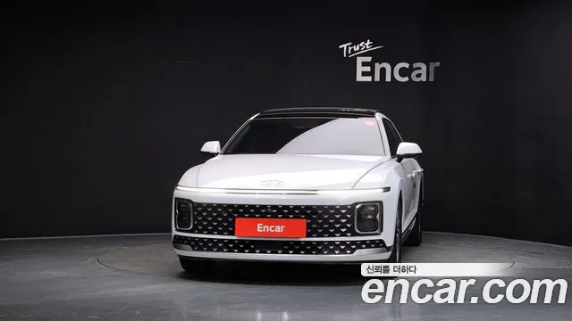 Hyundai Grandeur Grandeur (GN7) — Фото автомобиля 2