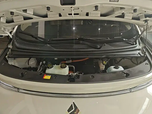 Baojun Cloud — Фото автомобиля 19