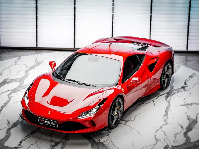 Ferrari F8 — Фото автомобиля 2