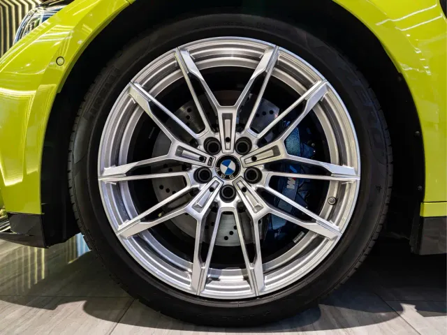 BMW M4 — Фото автомобиля 13