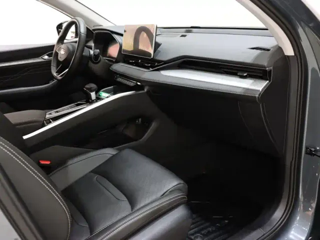 Geely Xingrui — Фото автомобиля 8