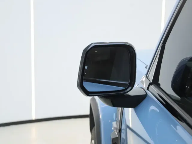 iCAR V27 — Фото автомобиля 26