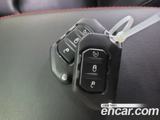 Jeep Wrangler JL — Фото автомобиля 14