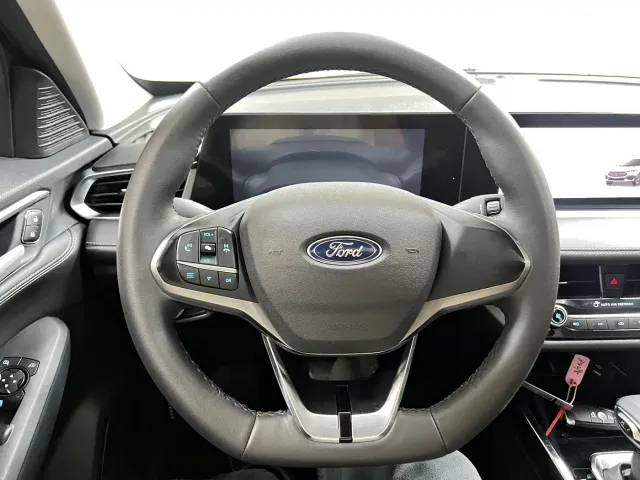 Ford Escort — Фото автомобиля 14