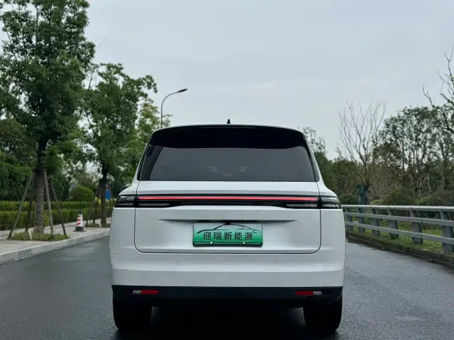 Leapmotor C16 — Фото автомобиля 6
