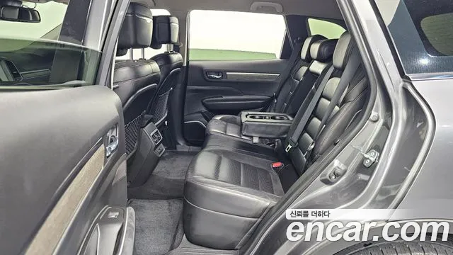 Renault-KoreaSamsung QM6 Новый QM6 2.0 LPe Première 2WD — Фото автомобиля 11