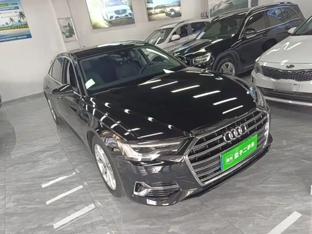 Audi A6L — Фото автомобиля 3