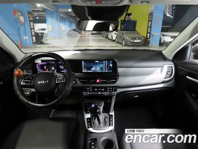 Kia Seltos Новый Seltos Бензин 1.6 турбо 2WD — Фото автомобиля 8