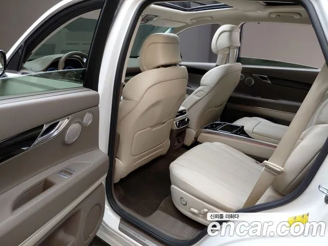 Genesis GV80 2.5T Бензин AWD — Фото автомобиля 10