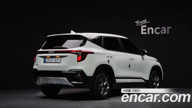 Kia Seltos New — Фото автомобиля 2