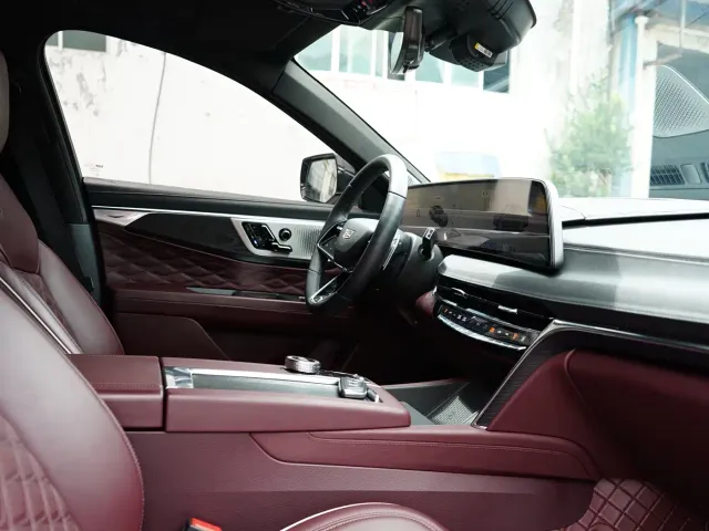 Cadillac CT6 — Фото автомобиля 12