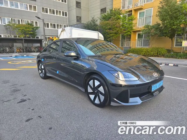Hyundai Ioniq 6 — Фото автомобиля 3