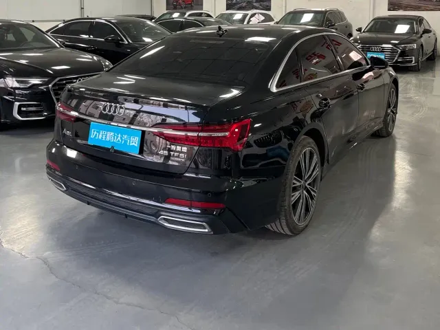 Audi A6L — Фото автомобиля 3