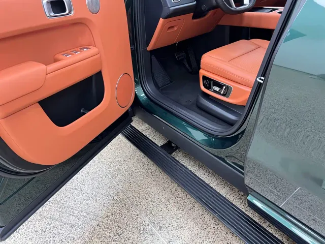 Li Auto L9 — Фото автомобиля 11
