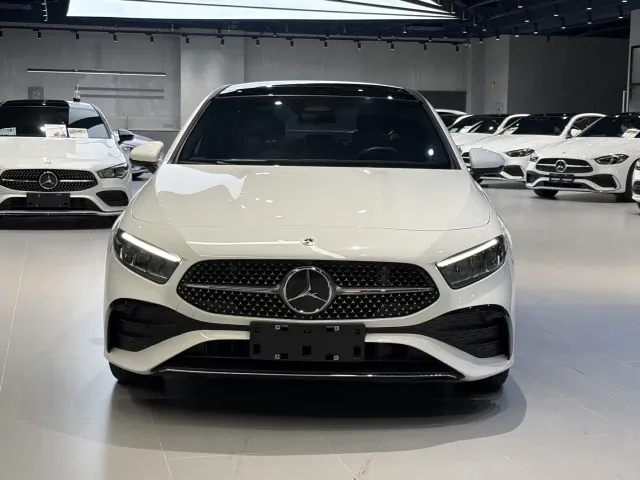 Mercedes-Benz A-Class — Фото автомобиля 2