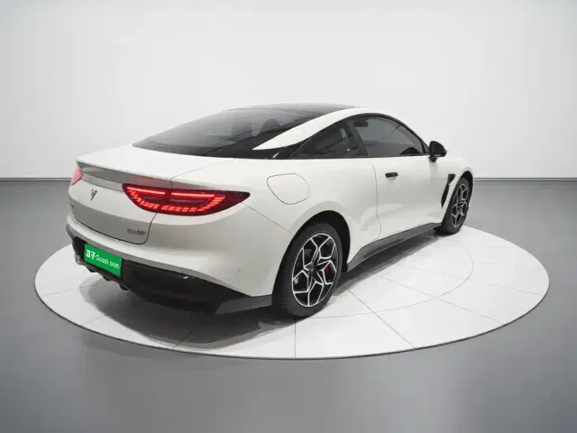 Hozon Neta GT — Фото автомобиля 6