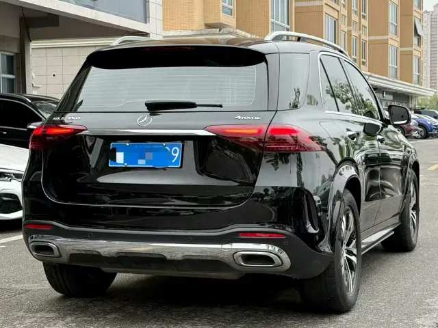 Mercedes-Benz GLE-Class — Фото автомобиля 9