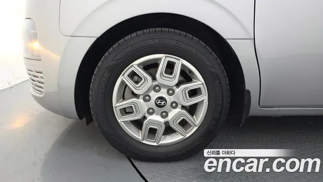 Hyundai Staria — Фото автомобиля 5
