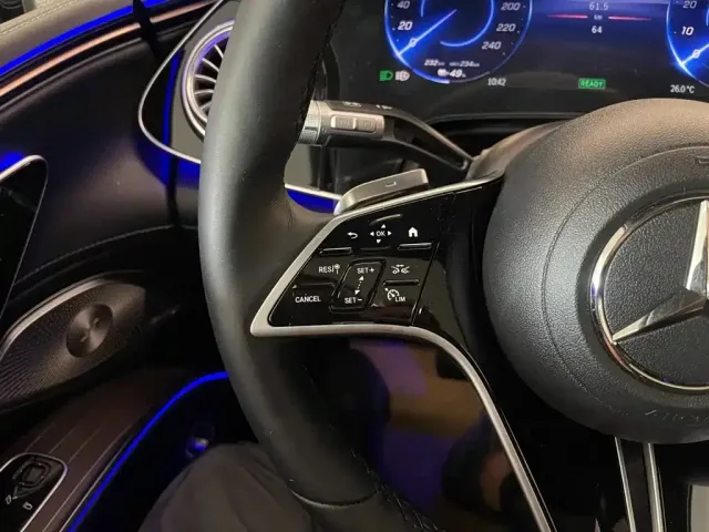 Mercedes-Benz Mercedes-Benz EQS SUV 2025 Model 500 4MATIC — Фото автомобиля 20