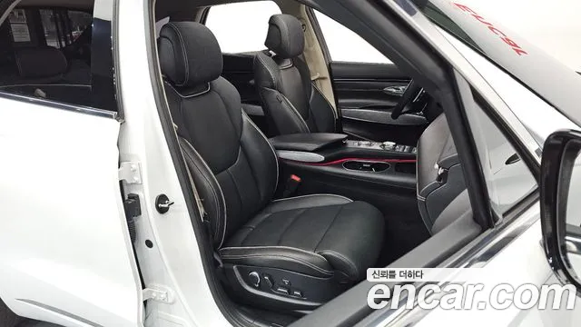 Genesis GV70 Electrified — Фото автомобиля 10