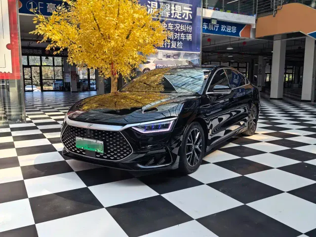 Фотография автомобиля — BYD Han