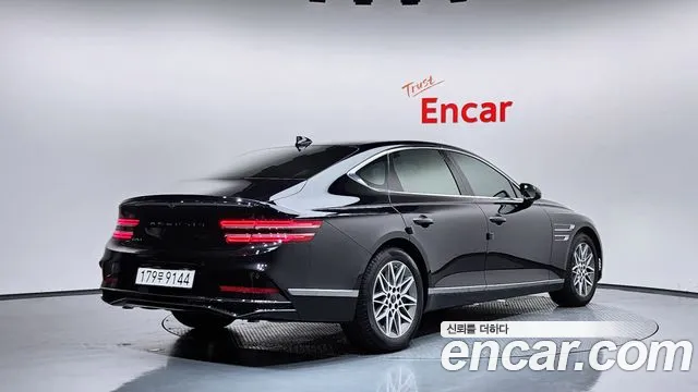 Genesis G80 Бензин 2.5 турбо 2WD — Фото автомобиля 2