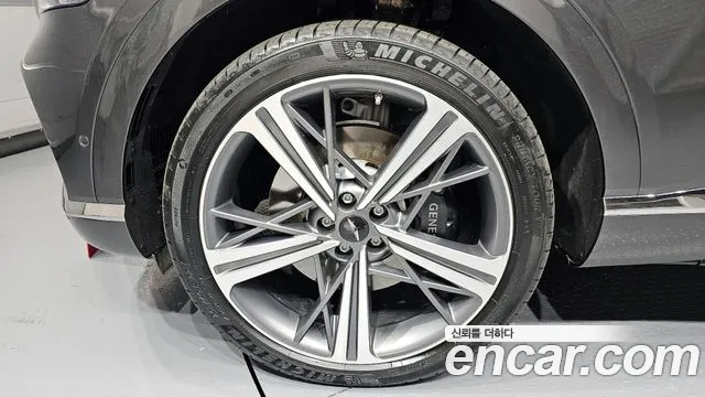 Genesis GV80 — Фото автомобиля 5