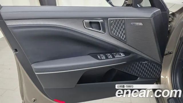 Kia K8 (New) Hybrid — Фото автомобиля 13