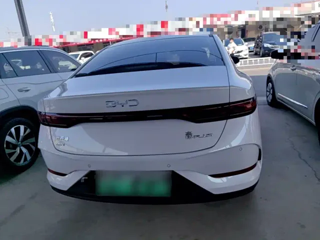 BYD Qin PLUS — Фото автомобиля 5