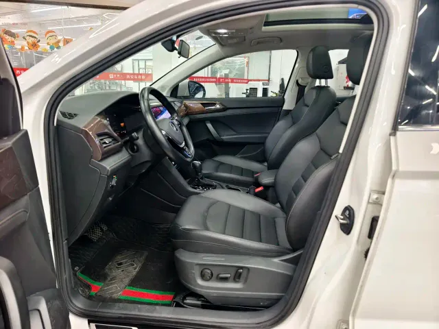Volkswagen Tharu — Фото автомобиля 5