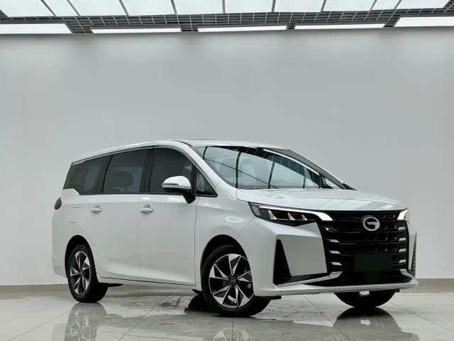 GAC Trumpchi M6 — Фото автомобиля 3