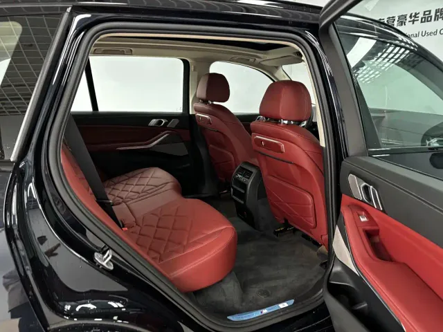 BMW X5 — Фото автомобиля 24