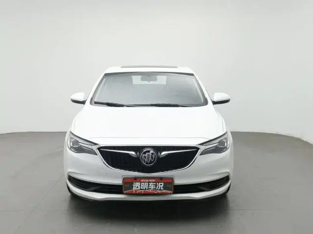 Buick Excelle — Фото автомобиля 3