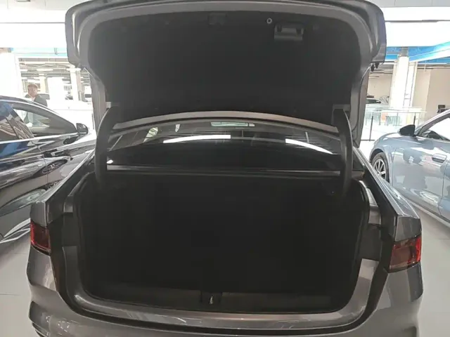 BYD Qin PLUS — Фото автомобиля 18