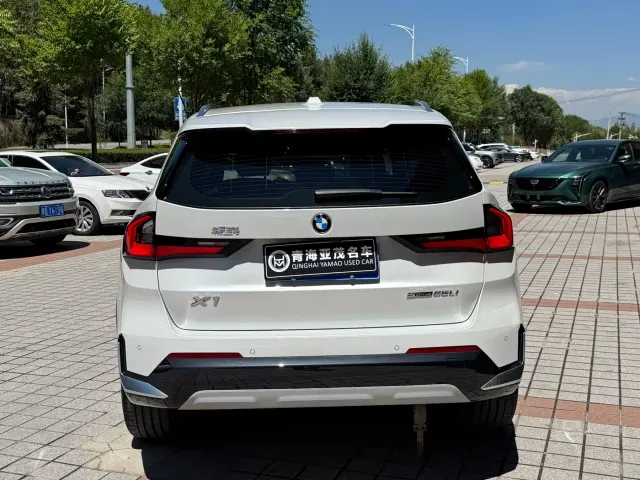 BMW X1 — Фото автомобиля 15