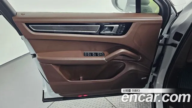 Porsche Cayenne PO536 — Фото автомобиля 24