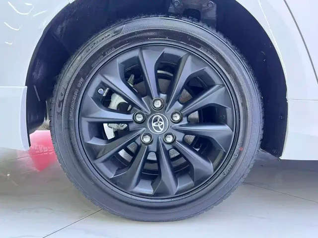 Toyota Corolla — Фото автомобиля 20
