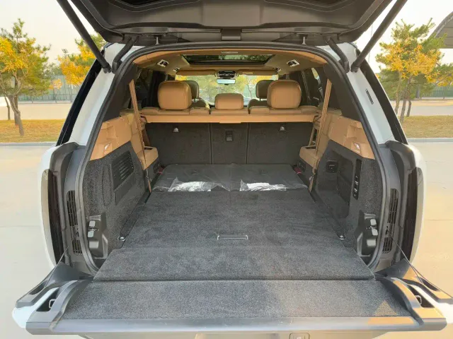 Land Rover Range Rover — Фото автомобиля 13